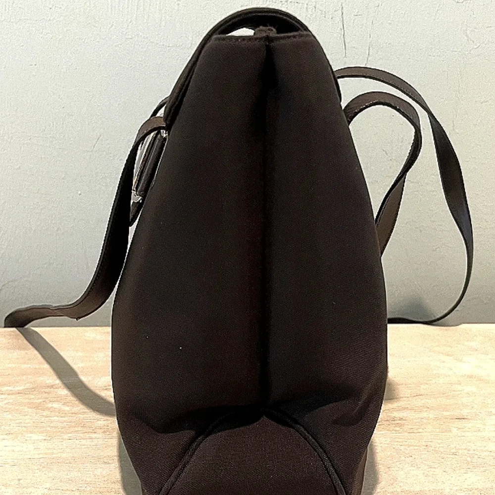 Luxurious Salvatore Ferragamo Vara Shoulder Bag in Dk Brown Nylon & Leat…